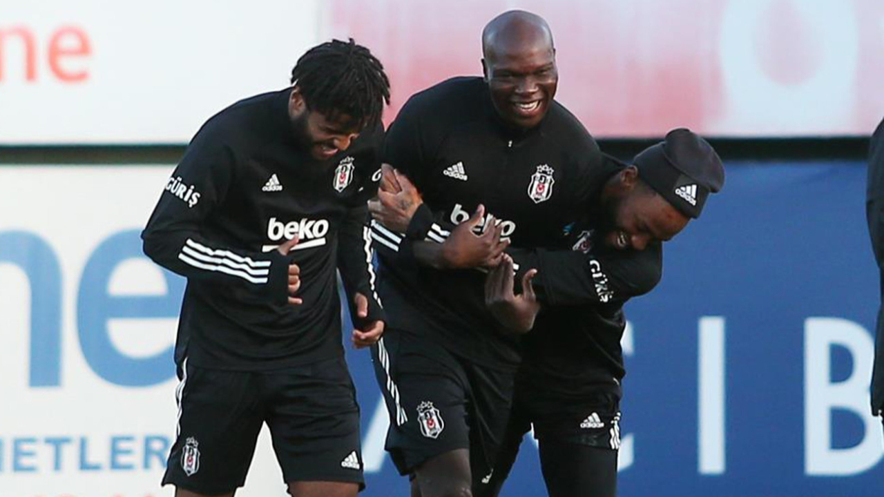 Eski Beşiktaşlı Vincent Aboubakar Fenerbahçe'ye transfer oluyor