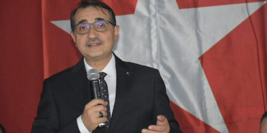 Bakan Dönmez: Siirt ve civarından günlük yaklaşık 3 bin 300 varil petrol üretiyoruz
