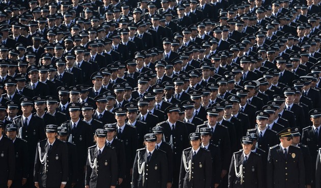Soruları örgüt üyelerine böyle servis etmişler...