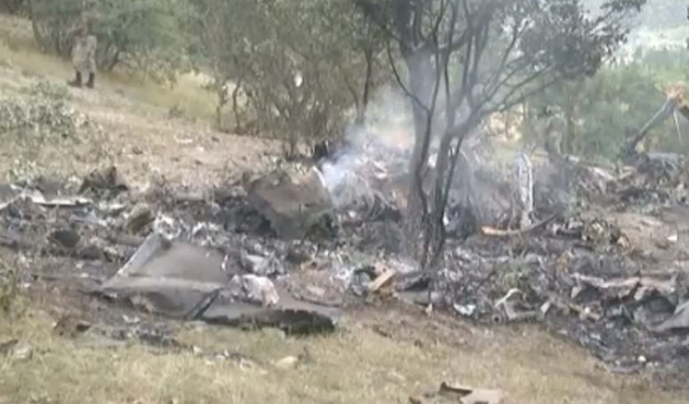Yürekler yanıyor! Şırnak'ta düşen helikopterin enkazından ilk görüntüler...