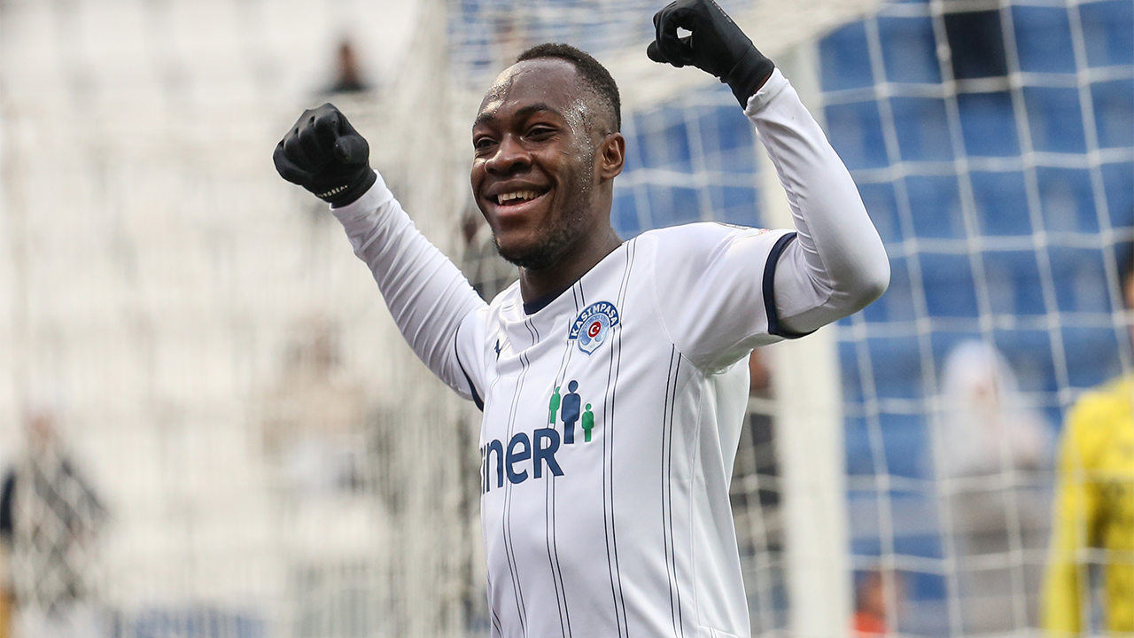 Muleka'nın menajerinden transfer açıklaması
