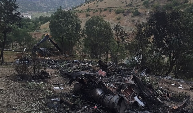 Yürek yakan kazada detaylar ortaya çıktı: Helikopter 300 metreden düştü, mühimmat infilak etti!