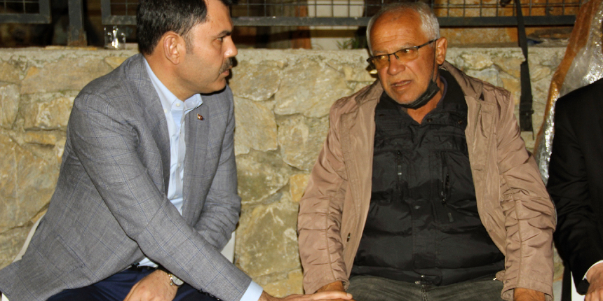 Bakan Kurum'dan, metan gazından zehirlenerek ölen 4 kişinin ailelerine taziye ziyareti