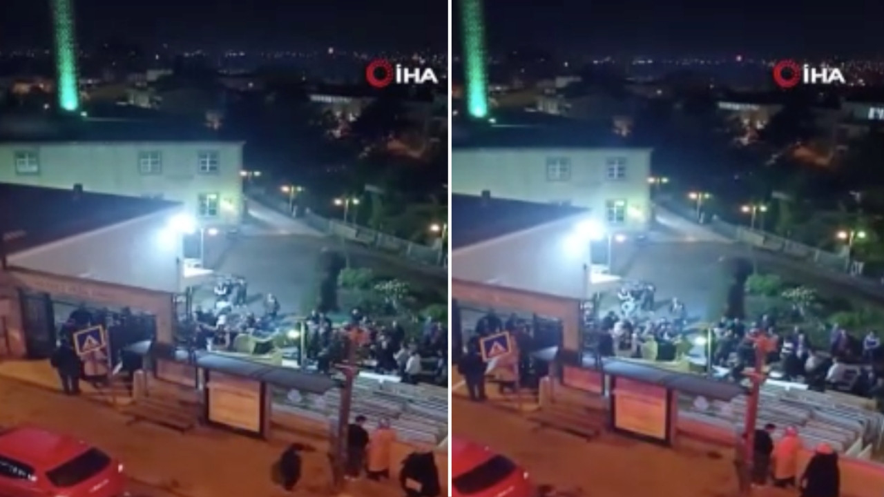 Cenazeyi bırakıp yumruk yumruğa kavgaya tutuştular: Saniye saniye kamerada!