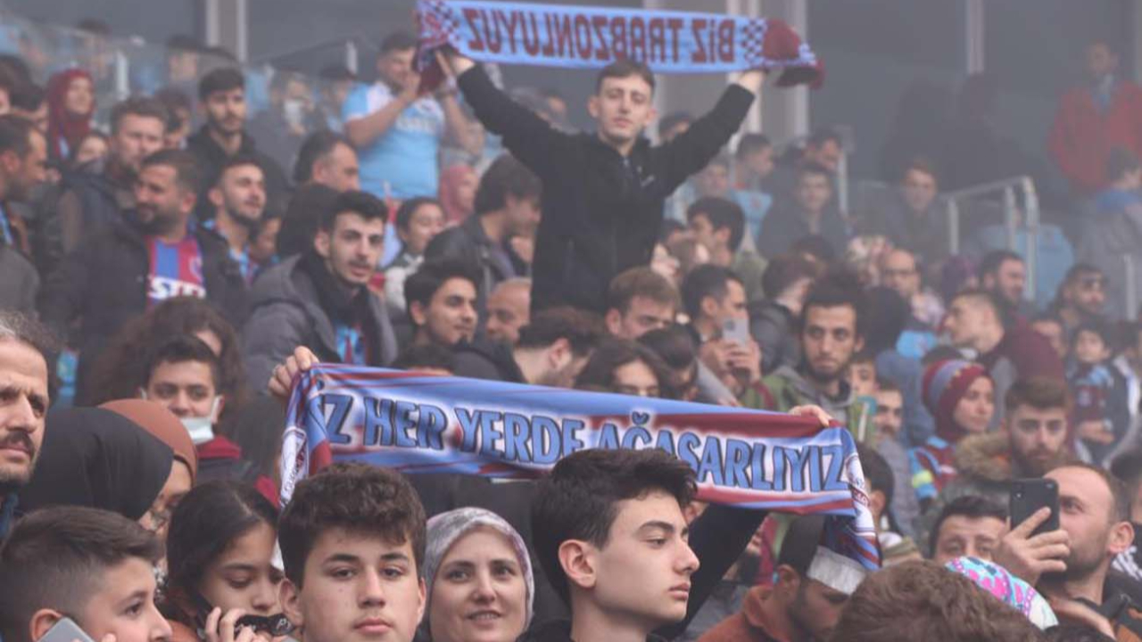 Trabzonsporlu taraftarlara şampiyonluk maçı için dev ekran sürprizi! Yayıncı kuruluştan açıklama