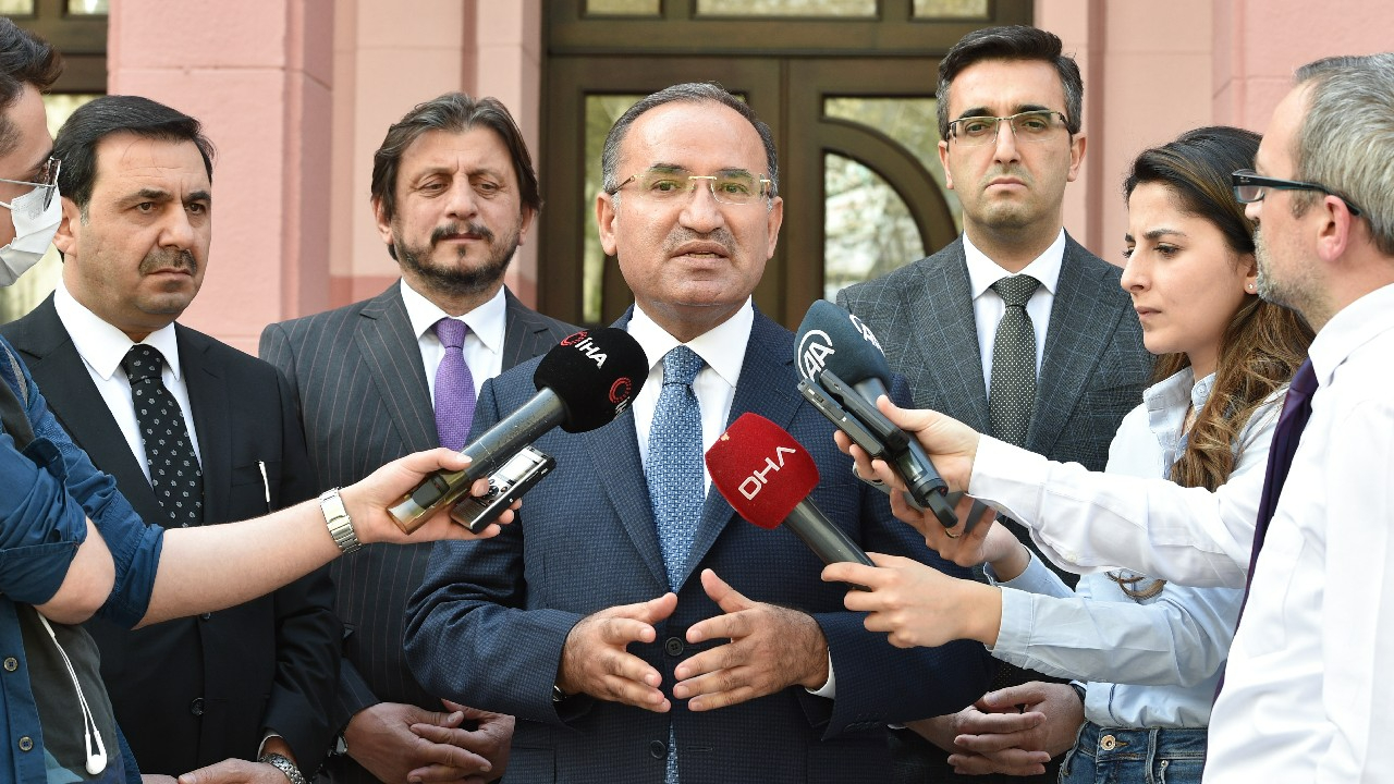 Bozdağ: Türkiye’nin içişlerine müdahale girişimi hiçbir ülkenin hakkı da haddi de değil!