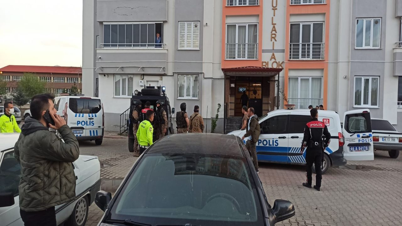 Çevreye pompalı tüfekle rastgele ateş açan şahıs polisten kaçmaya çalıştı