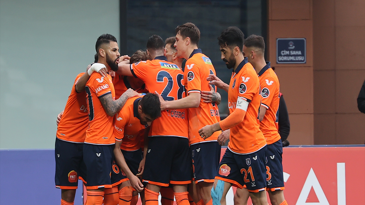 Medipol Başakşehir, Kasımpaşa'yı mağlup etti!
