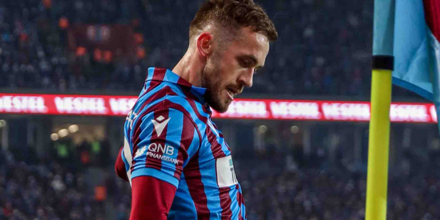 Trabzonspor'un yıldız ismi Edin Visca: Şampiyonluğu taraftarımıza armağan ediyoruz