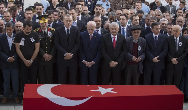 Cumhurbaşkanı Erdoğan, Tümgeneral Aydoğan Aydın'ın cenaze törenine katıldı!
