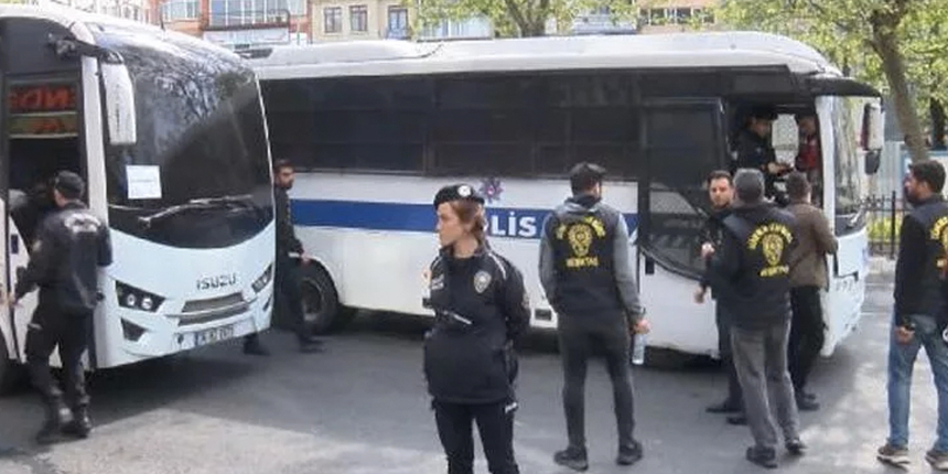 İstanbul Valiliği açıkladı: İzinsiz gösteri yapan 164 kişi hakkında işlem yapıldı