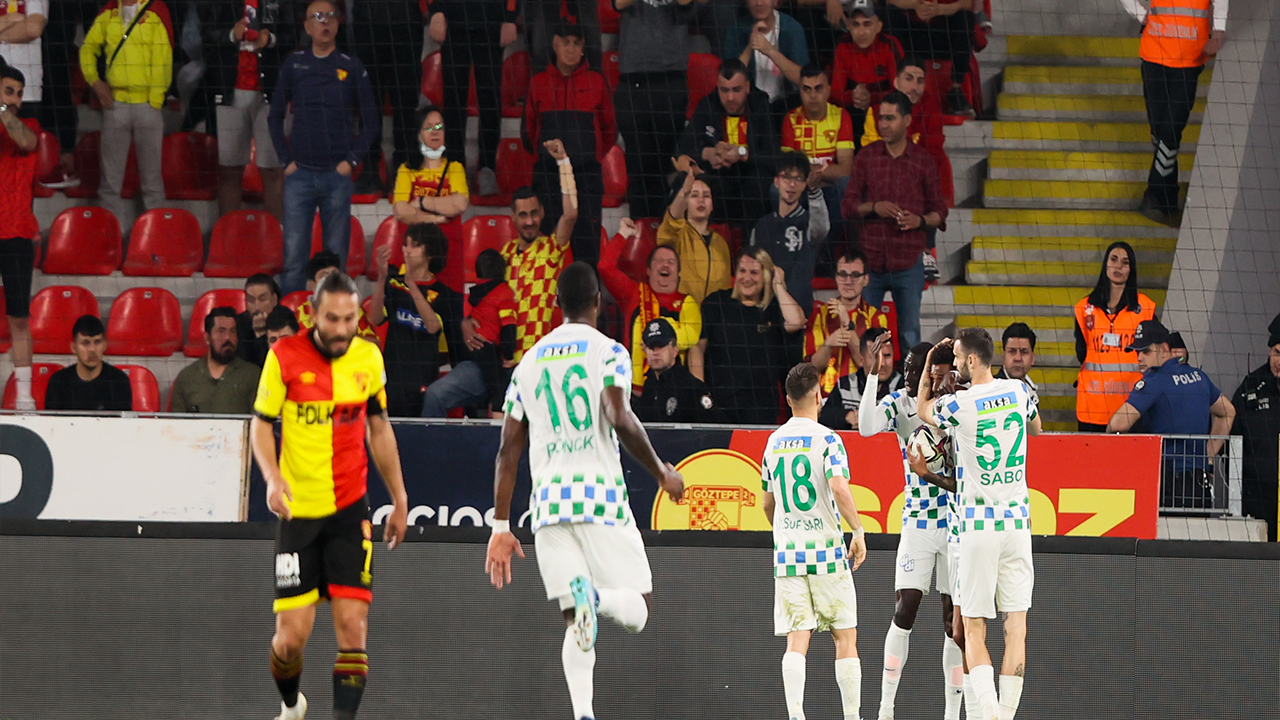 ÖZET | Çaykur Rizespor, Göztepe'yi farklı mağlup etti! 7-1
