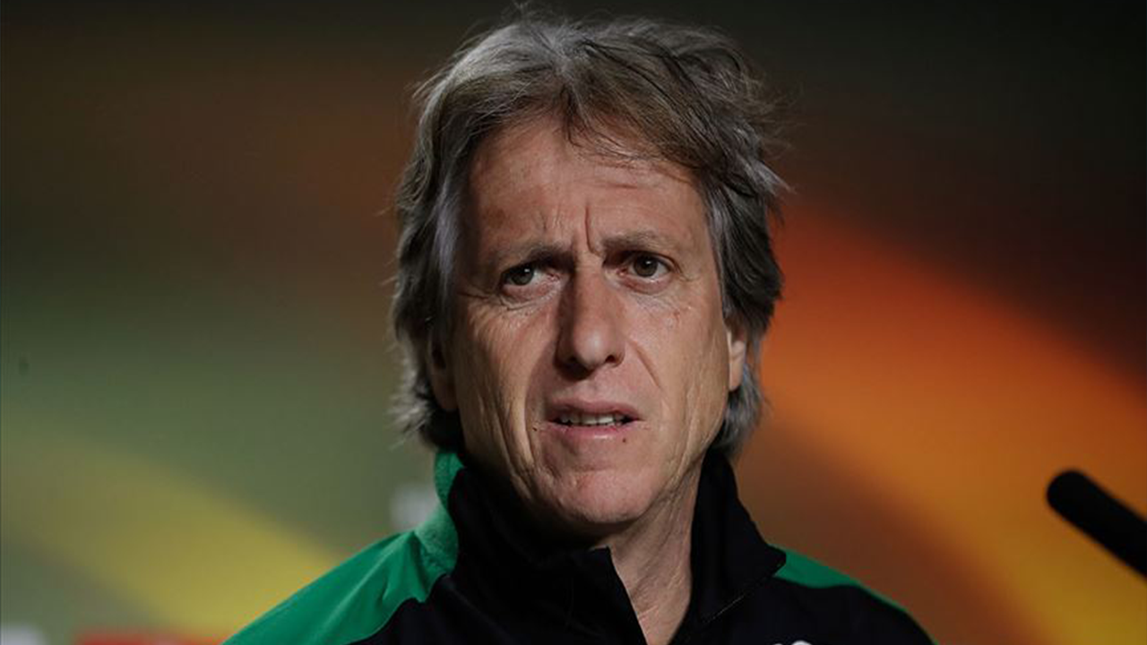 Fenerbahçe taraftarı sosyal medyayı ayağa kaldırdı: "Jorge Jesus'u istiyoruz!"