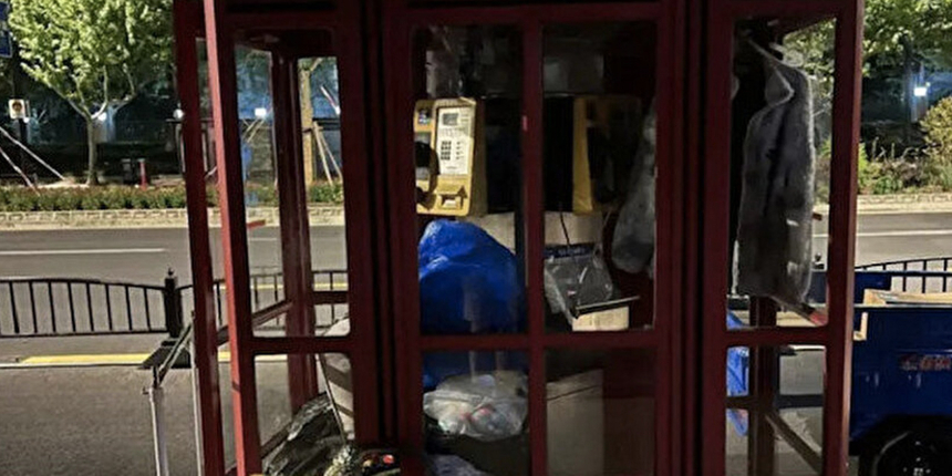 Bu görüntüler Çin'den: Bir ay boyunca telefon kulübesinde karantinaya girdi