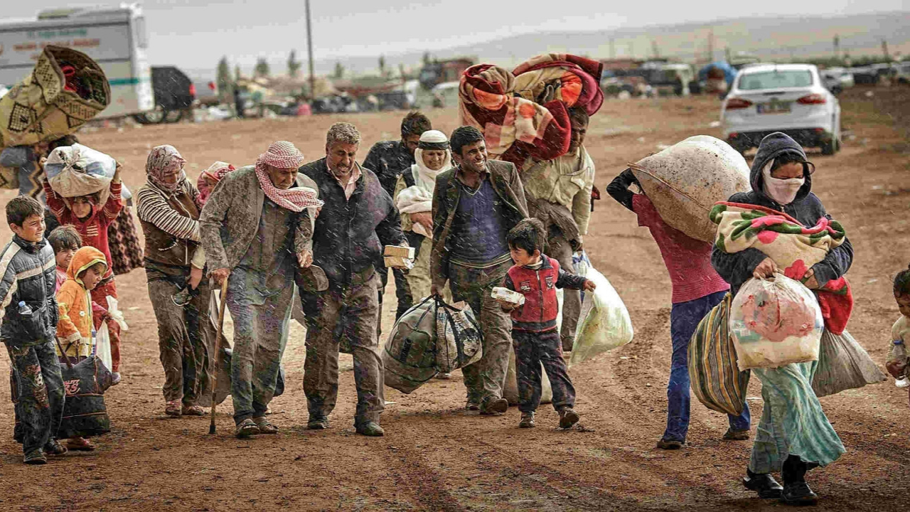 TSK'nın operasyonları göç dalgasını durdurdu: Hükümeti eleştirenler mültecilerin geri gönderilmesi çabalarına karşı çıkıyor!