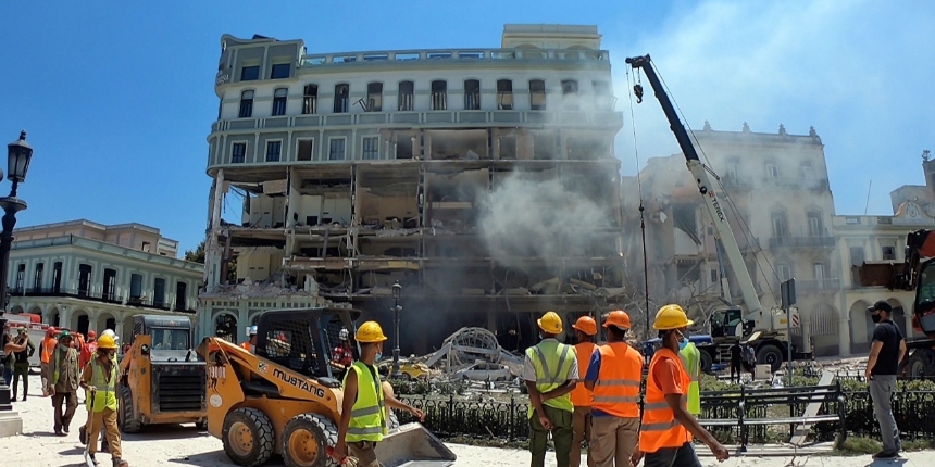 Küba'daki patlamada bilanço ağırlaşıyor: Ölü sayısı 22'ye çıktı! İşte bölgeden görüntüler...