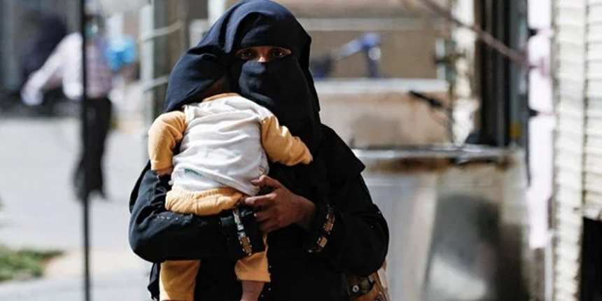 Taliban'dan kadınları ilgilendiren yeni karar: Halka açık yerde burka giyilmesi zorunlu oldu