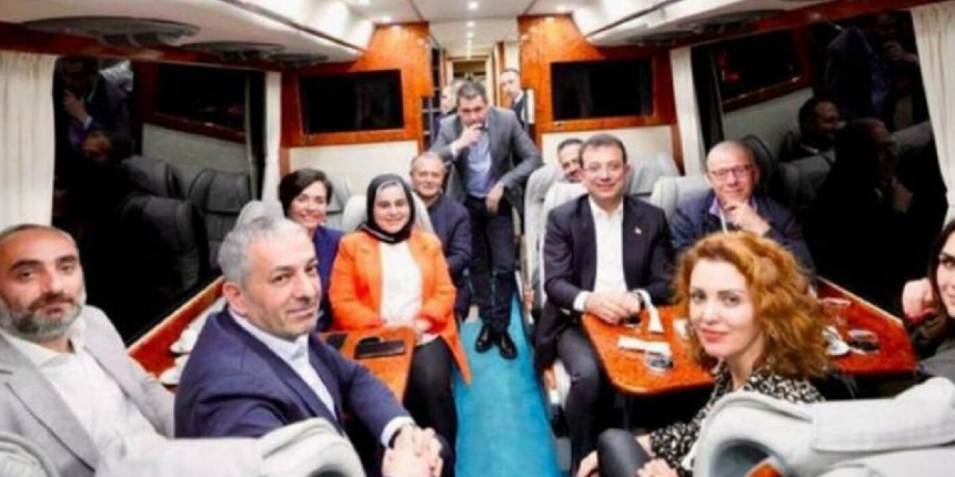 Sosyal medya affetmedi: "İstifa et İmamoğlu" TT oldu!
