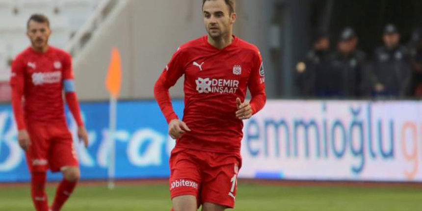 Sivassporlu İspanyol futbolcu Jorge Felix, bu sezonki gol sayısını 3'e yükseltti