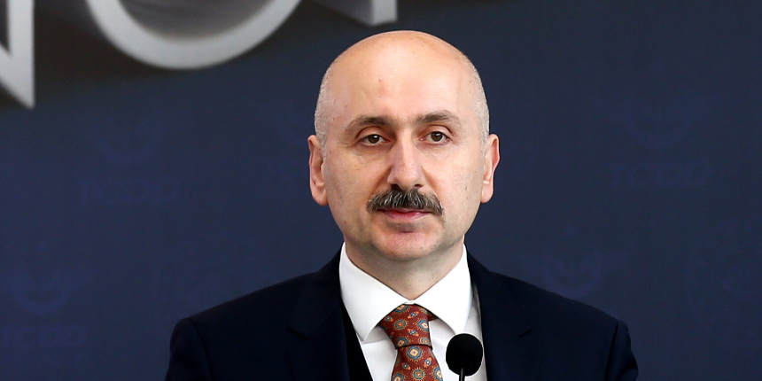 Bakan Karaismailoğlu: Milletimiz İstanbul'daki beceriksizliği izliyor