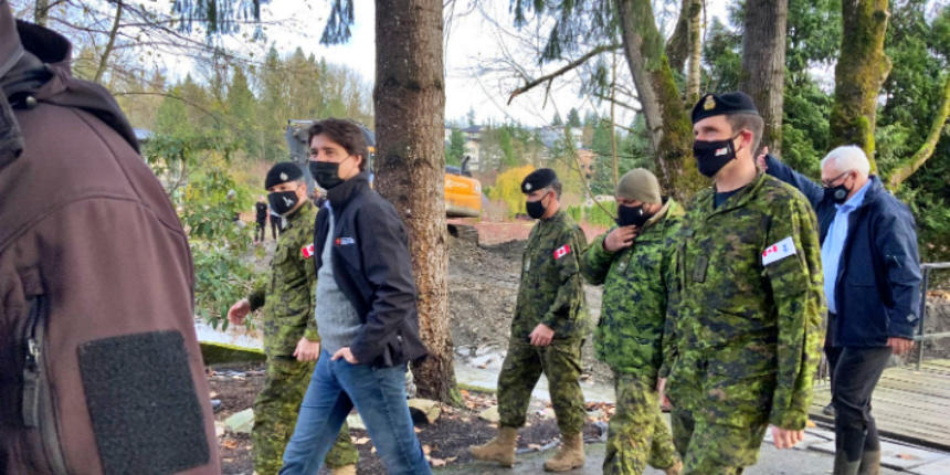 Kanada lideri Justin Trudeau Ukrayna'nın Irpin şehrinde: 'Şoke oldu!'