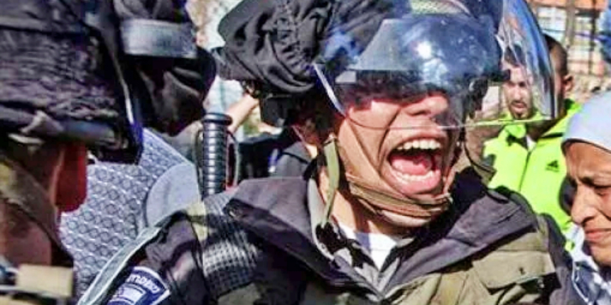 İsrail polisi, kendisiyle tartışan Filistinli genci vurdu!