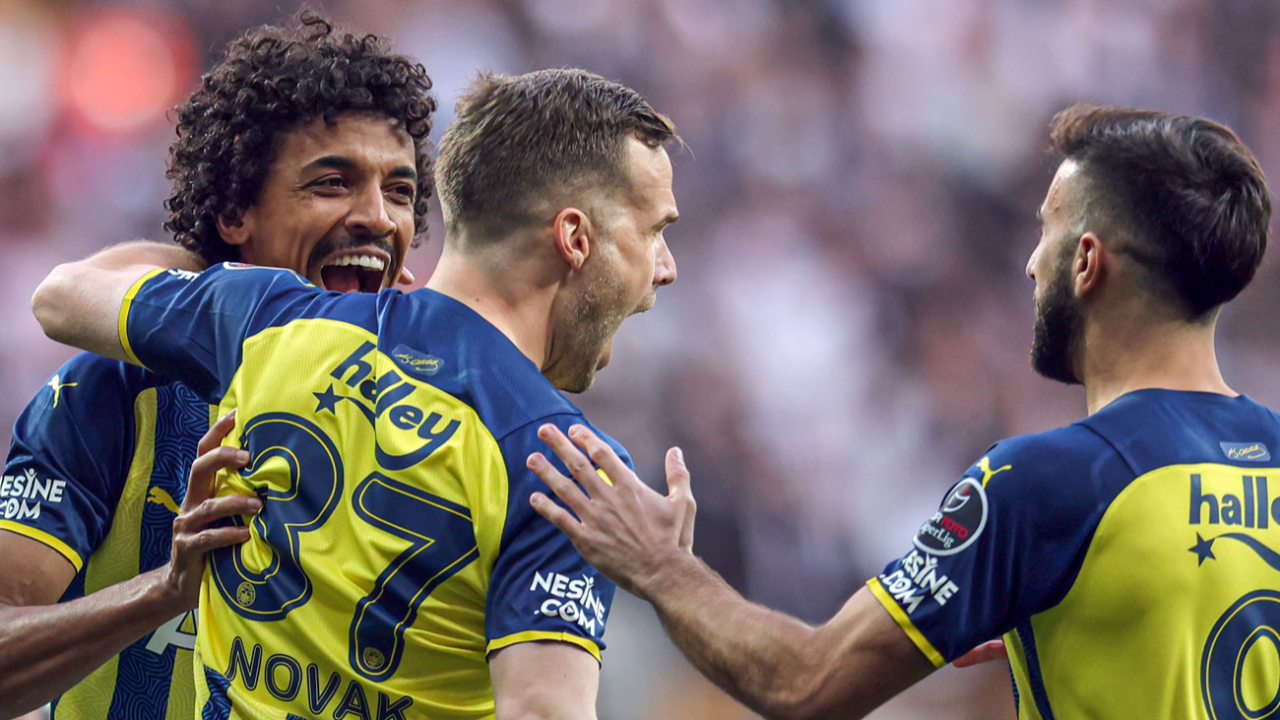 Beşiktaş- Fenerbahçe derbisinde sarı-lacivertli futbolcu Filip Novak'tan 1 gol, 2 penaltı