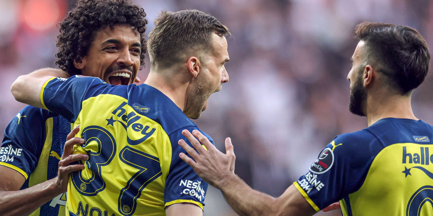 Beşiktaş- Fenerbahçe derbisinde sarı-lacivertli futbolcu Filip Novak'tan 1 gol, 2 penaltı
