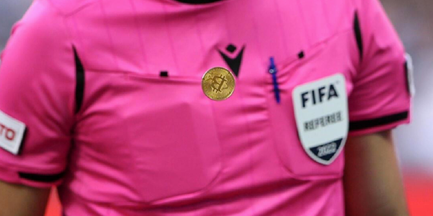 Beşiktaş-Fenerbahçe derbisinde skandal! Para atışı bitcoin ile yapıldı