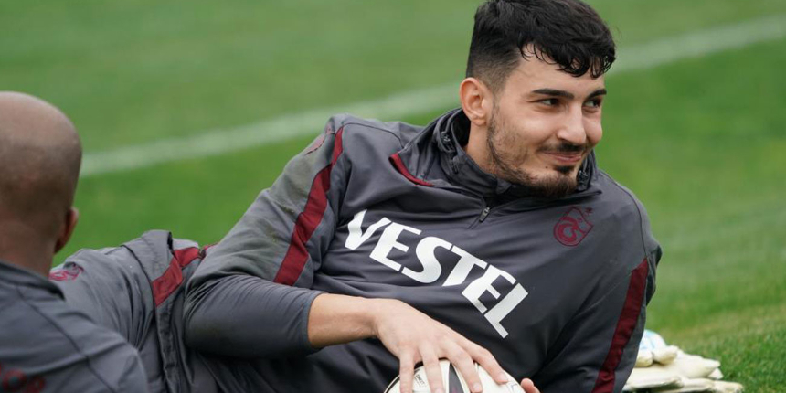 3 Premier Lig ekibi Trabzonsporlu Uğurcan Çakır'ın peşine düştü! Tekliflerin gelmesi bekleniyor