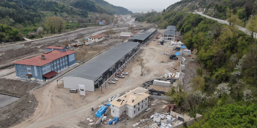 Sel yıkmıştı, onarıldı... Sahiplerine teslim edilecek