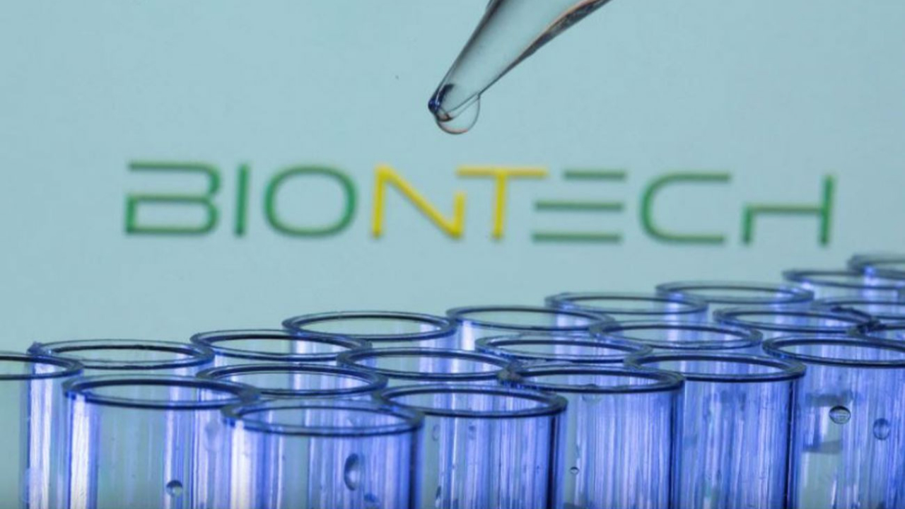 BioNTech, aşı satışlarını 3'e katladı