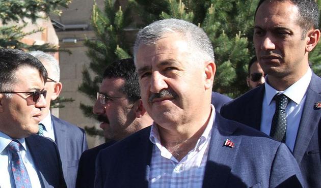 Ulaştırma Bakanı Arslan: 'Ülkenin geleceği bugünden daha iyi olacak'