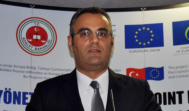Ankara'yı sarsan operasyon: Başbakanlık Yüksek Müşaviri ve eşi gözaltında!