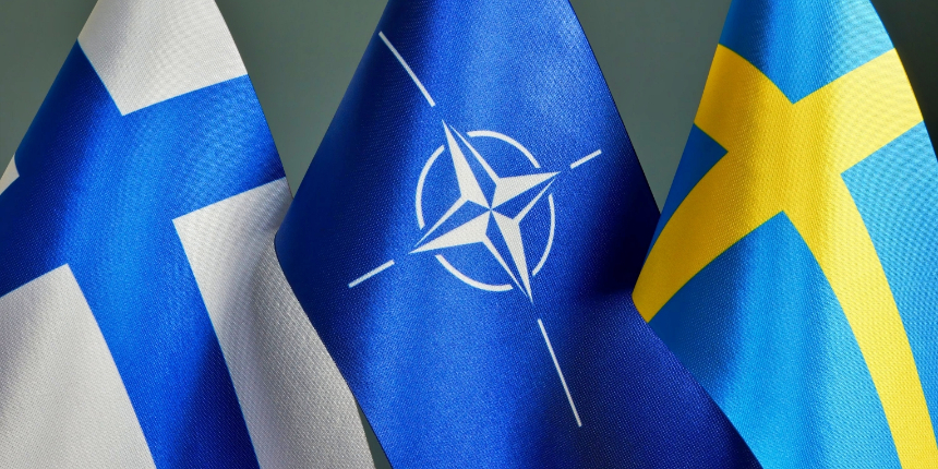 İsveç ve Finlandiya NATO üyeliği için resmen başvurdu