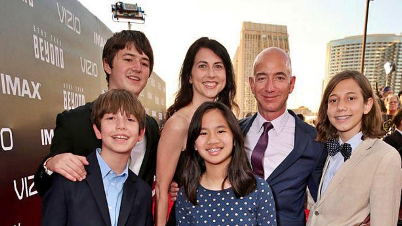 Dünyanın en zenginlerinden Jeff Bezos'tan çocuk yetiştirmenin 7 kuralı