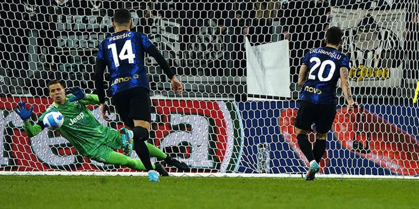 Hakan Çalhanoğlu'nun Juventus'a penaltı atışı İtalya basınında gündem oldu