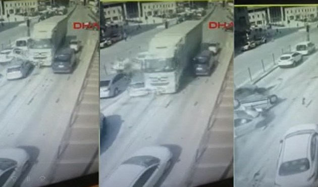 Kocaeli'nde Karayolu'nu savaş alanına çeviren kaza kamerada/Video...