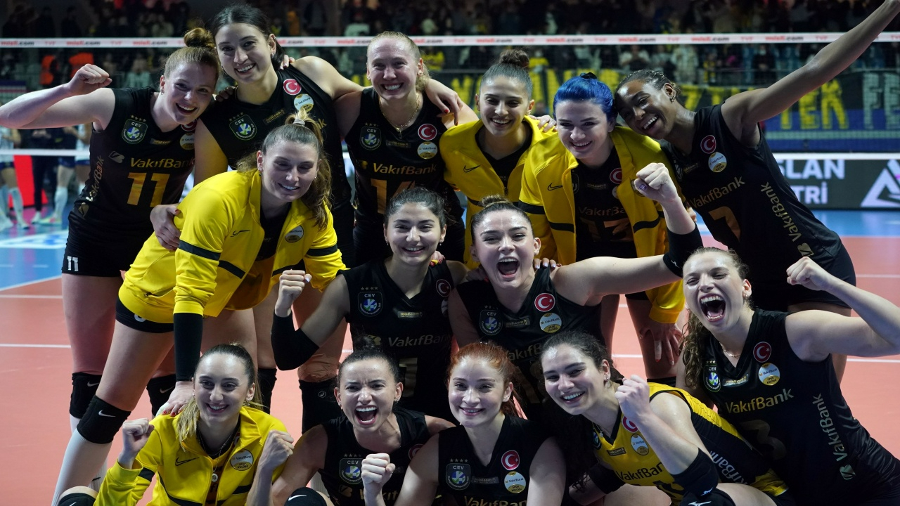 Voleybolda şampiyon Vakıfbank!