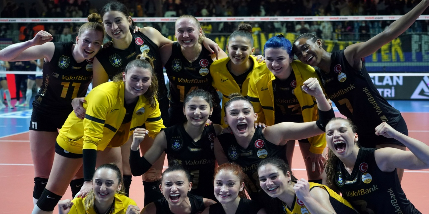 Voleybolda şampiyon Vakıfbank!