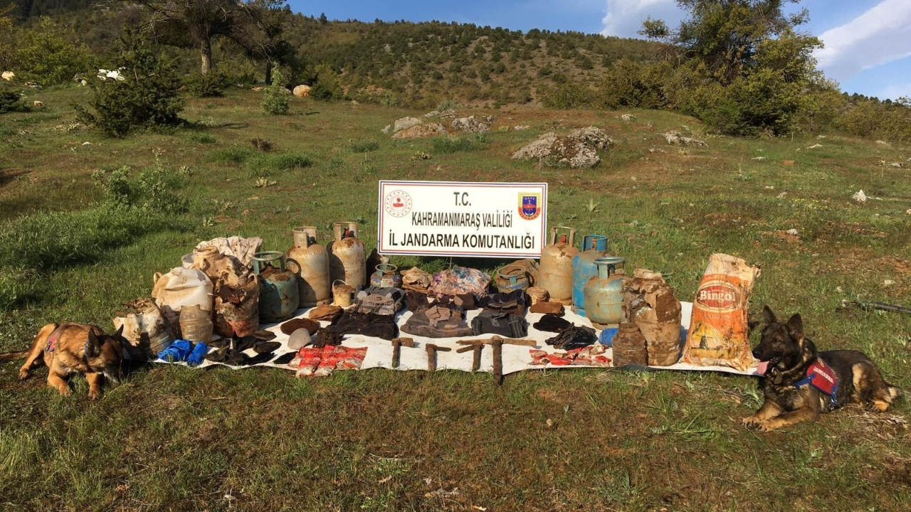Kahramanmaraş'ta teröristlerin gıda deposu imha edildi