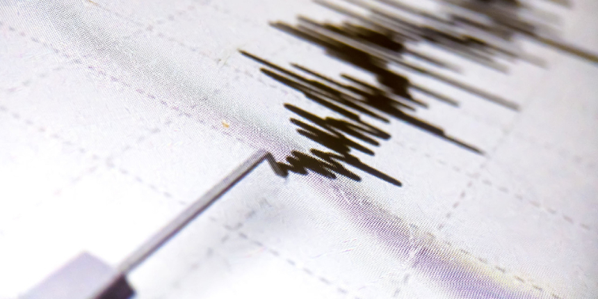 Çeşme açıklarında 4.4 büyüklüğünde deprem