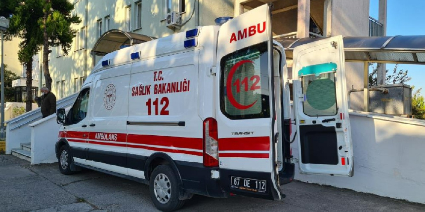 Nişanda dağıtılan tavuktan yiyen 16 kişi hastanelik oldu