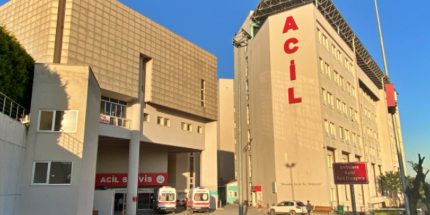 Hastane çalışanları yedikleri yemekten zehirlendi