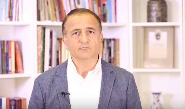 Ekrem Dumanlı uzaklardan delikanlılık tasladı: Hemen geleyim! / VİDEO