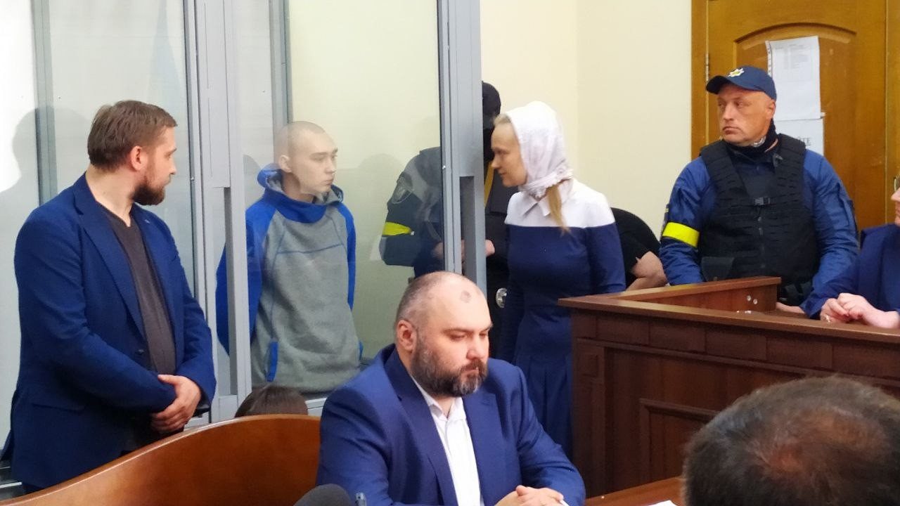 Ukrayna’da ilk Rus askerin yargılanmasına başlandı