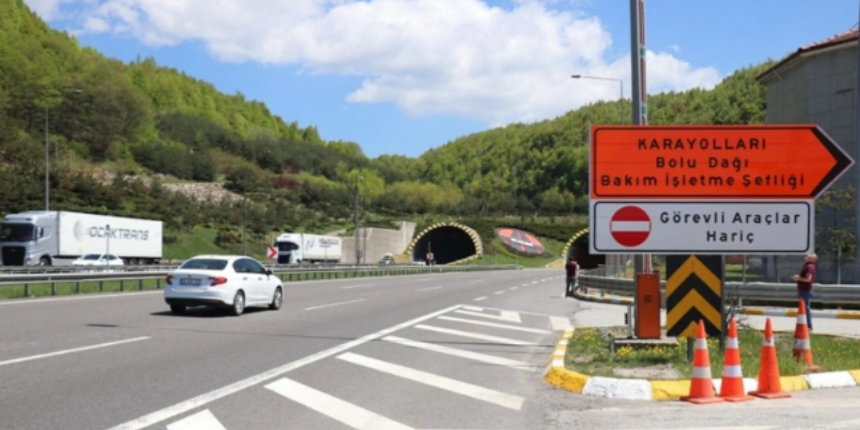 Bolu Dağı geçişi İstanbul yönü trafiğe kapatılacak