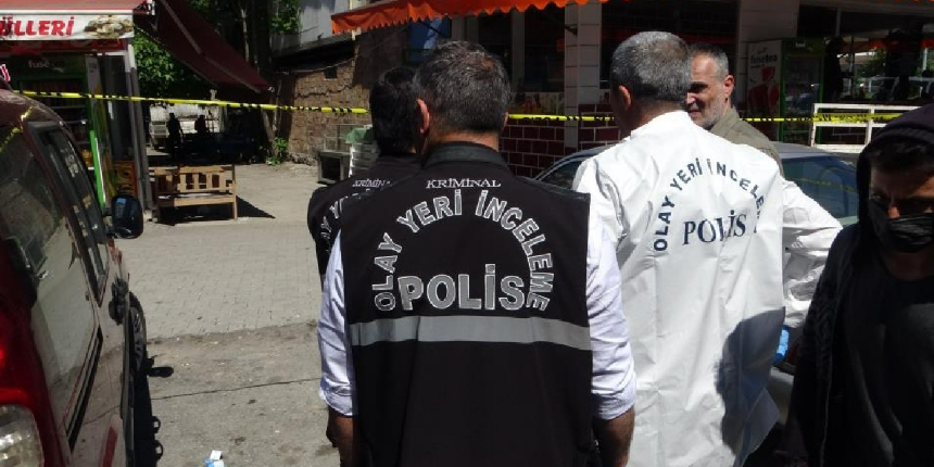 Tartıştığı husumetlisine kurşun yağdırdı: 1 ölü, 1 yaralı
