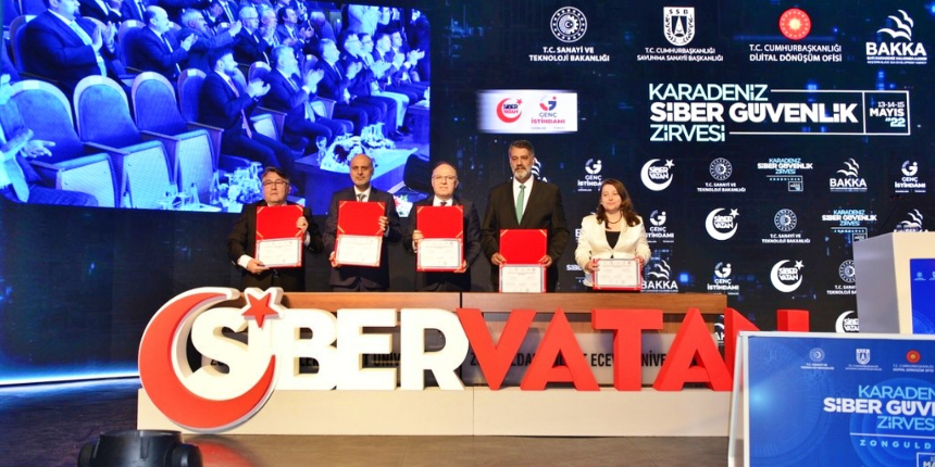 Bartın Üniversitesi'nde 'Karadeniz Siber Güvenlik Zirvesi' başladı!