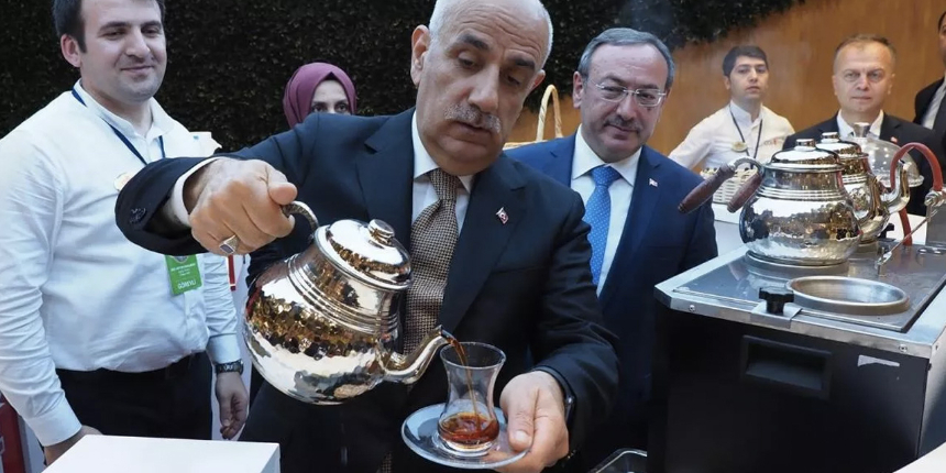 Tarım ve Orman Bakanı Kirişçi: Çay Kanunu teklifindeki son aşama üreticileri mutlu edecek